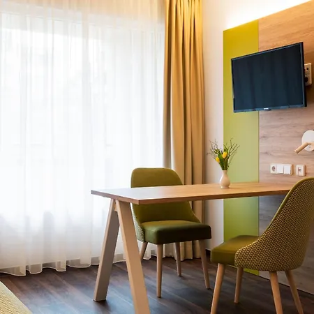 Gaestehaus Lazarus 2*